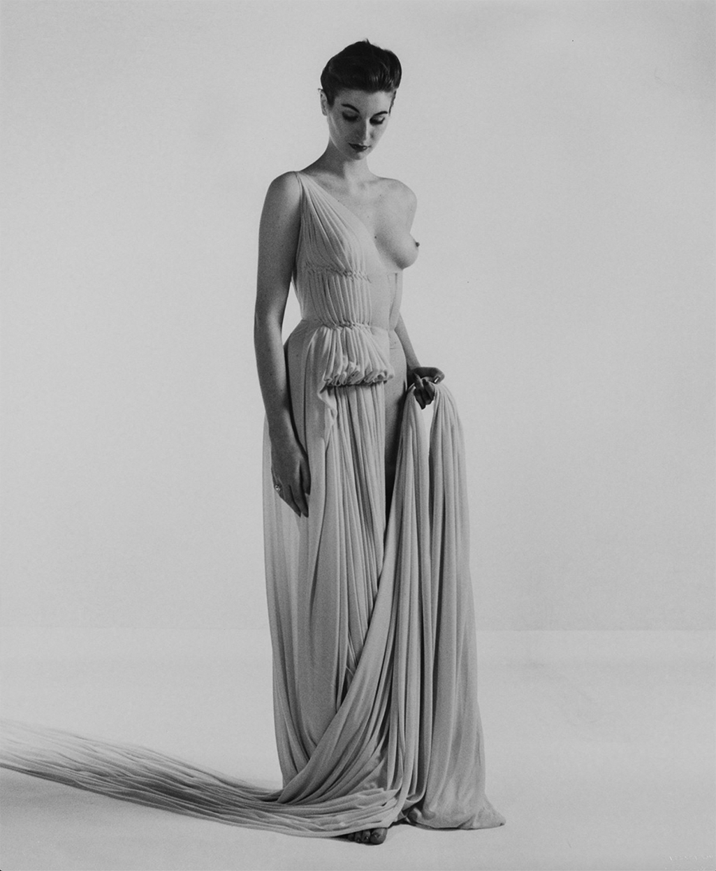 Grès: (Self-)Portrait as a Dress | Electra Magazine